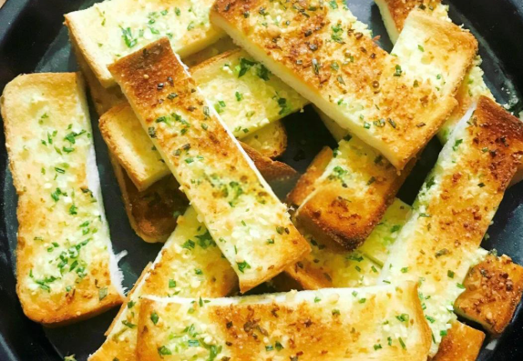 空气烤箱美食教程：轻松开启美味烹饪之旅